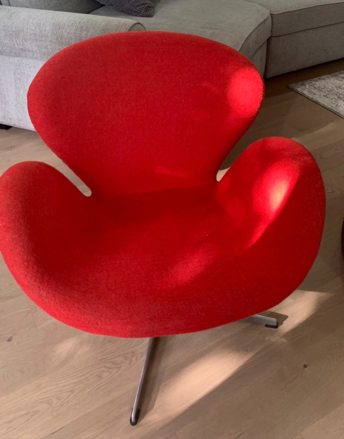 MOS Mid-Century Modern Wool Swivel Lounge Chair - Red