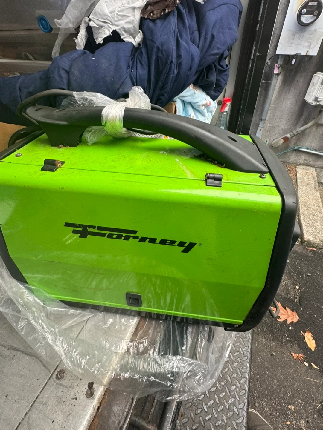 Forney 140 MIG Welder image indicator(2)