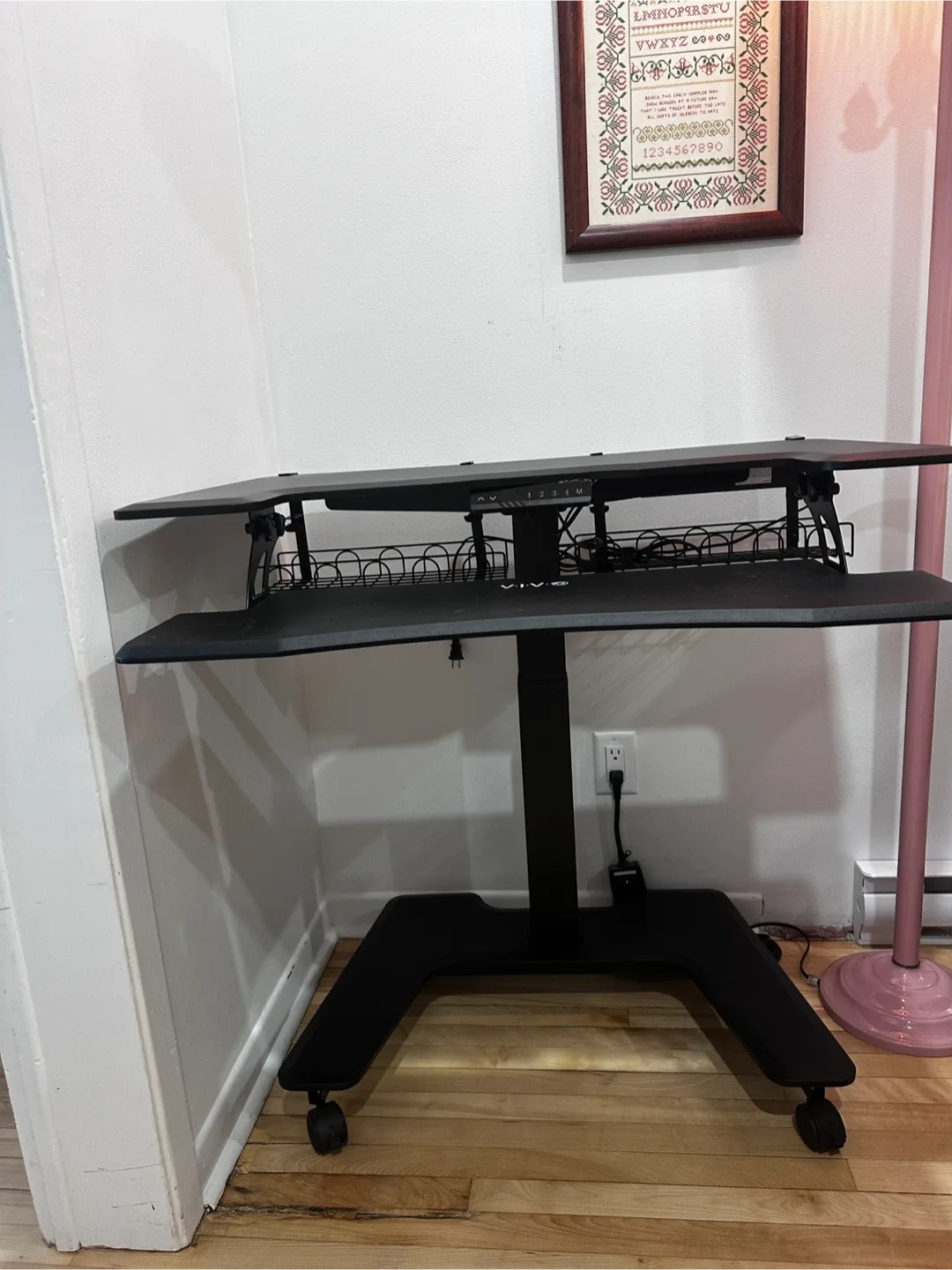 Bureau électrique compact sur roulettes image indicator(2)