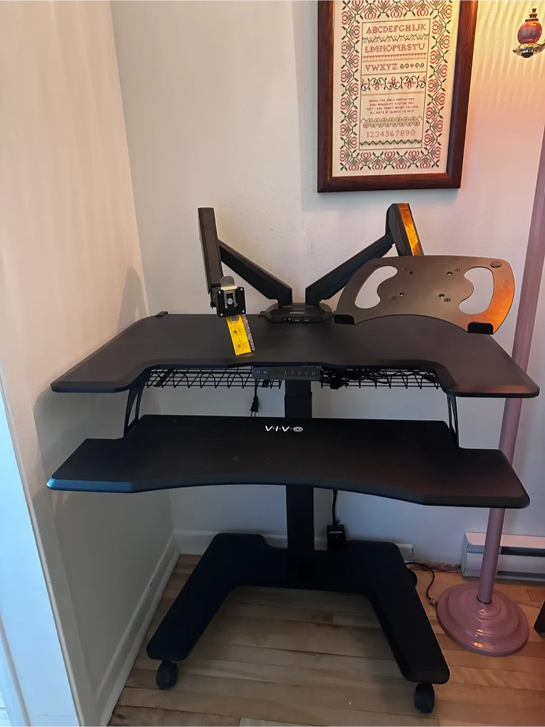 Bureau électrique compact sur roulettes image indicator(3)