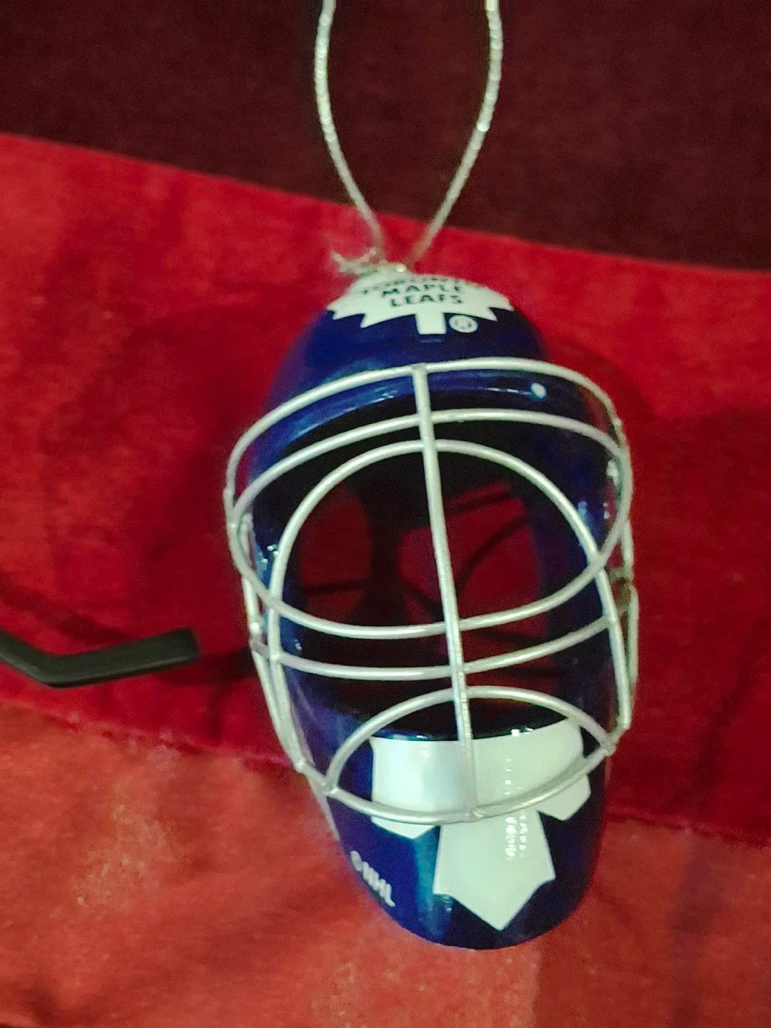 Pair of Toronto Maple Leafs tree ornaments image indicator(3)