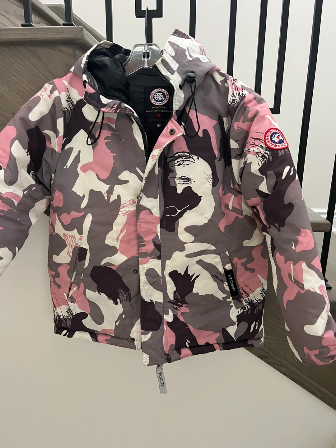 Kids Camo Puffer Jacket - Size 150