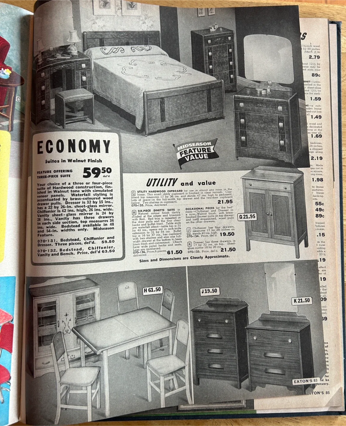 100% Canadian vintage 1950 catalogue. image indicator(3)