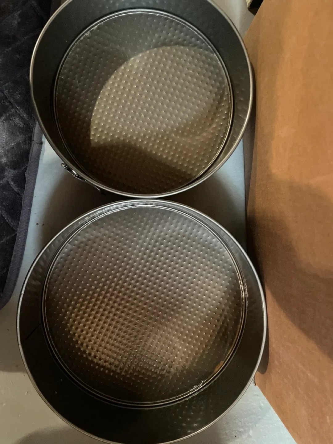 Set of 2 Kaiser Bakeware Springform Pans image indicator(2)