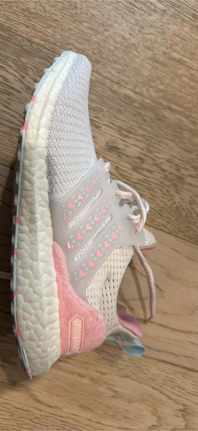 Adidas Ultraboost White & Pink 2 pairs sz US 4.5 girls or women image indicator(5)