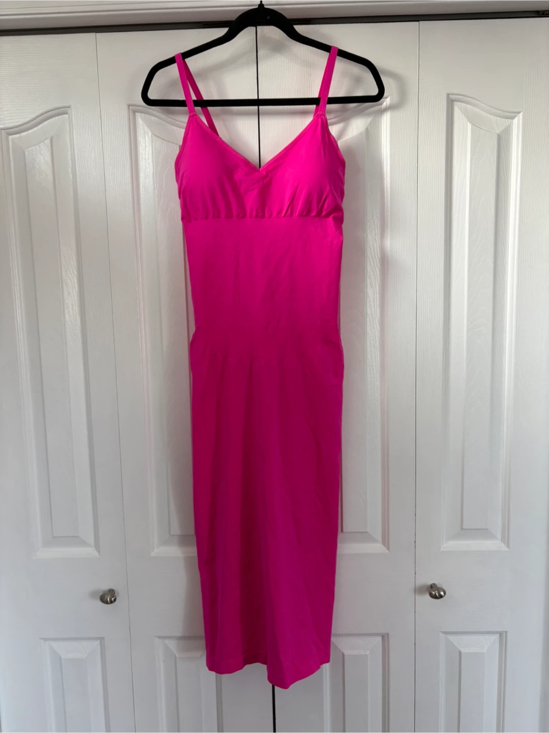 Popilush Eco-Friendly Spaghetti Strap V-Neck Dress - photo 4