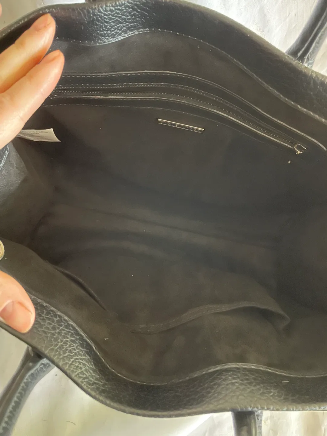 Steve Madden Black Tote Bag image indicator(3)