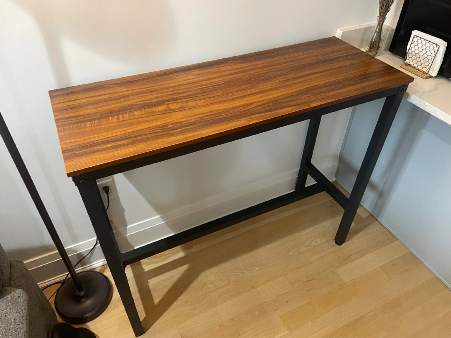 High Top Table - photo 2