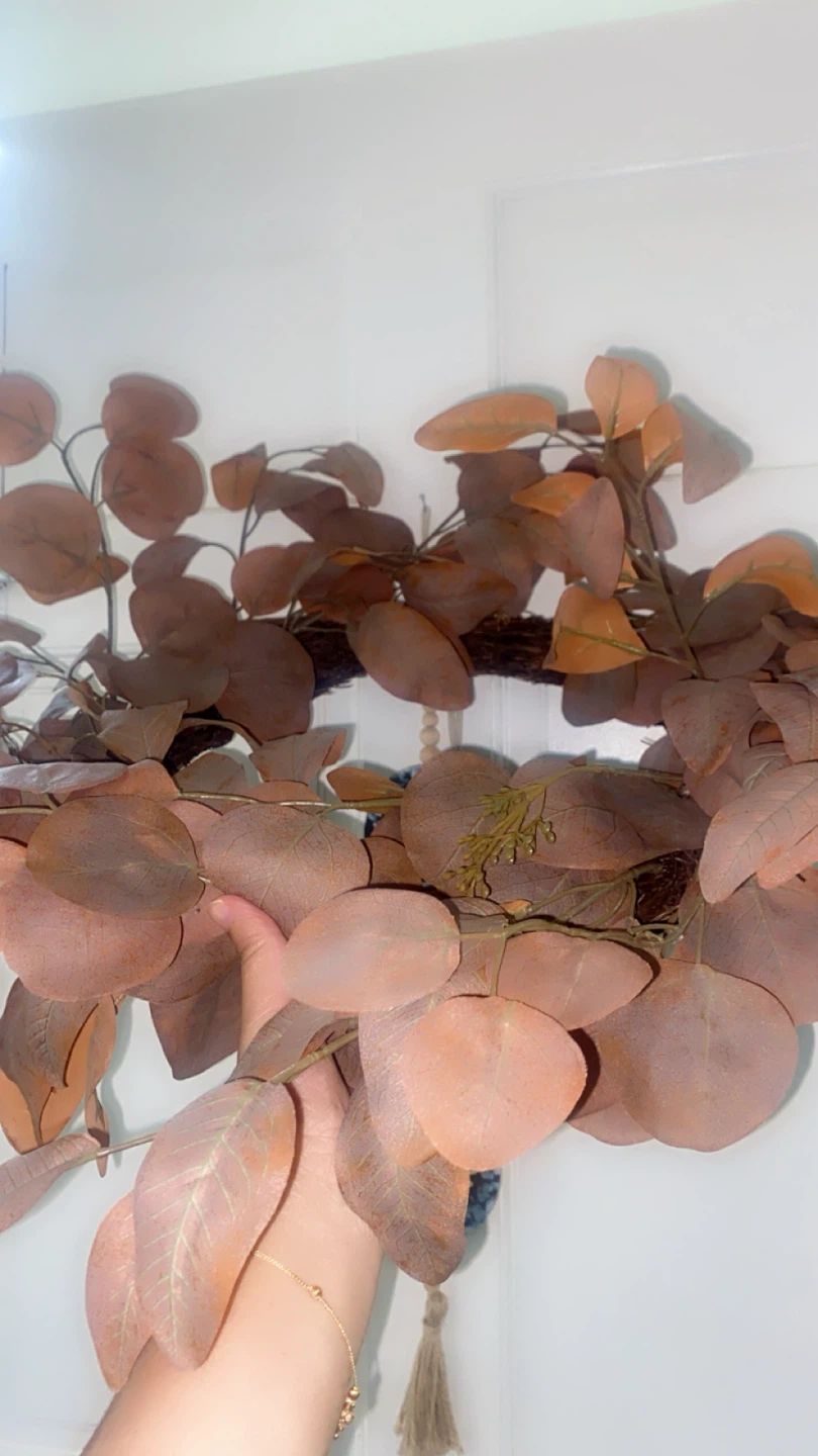 Eucalyptus Leaf Wreath - Brown - photo 5