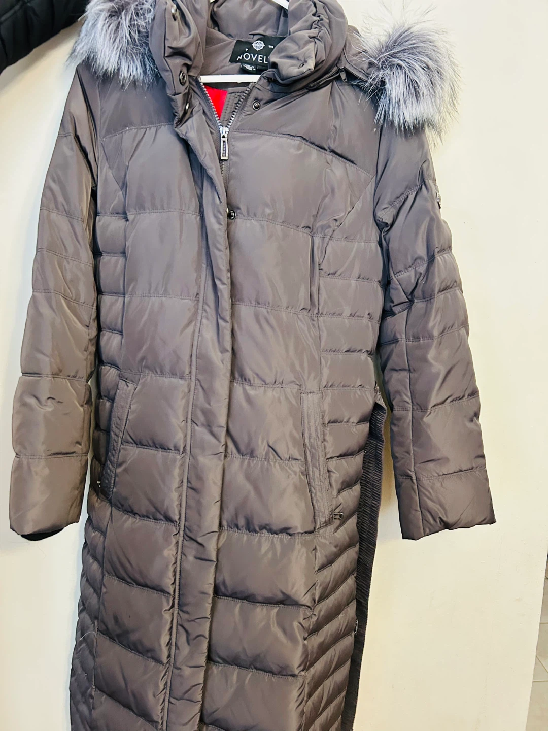 Novel Women's Down-Filled Parka