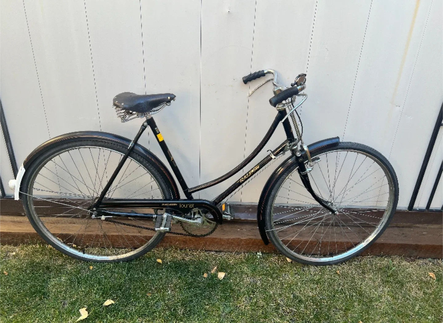 Raleigh Tourist Vintage Bicycle thumbnail