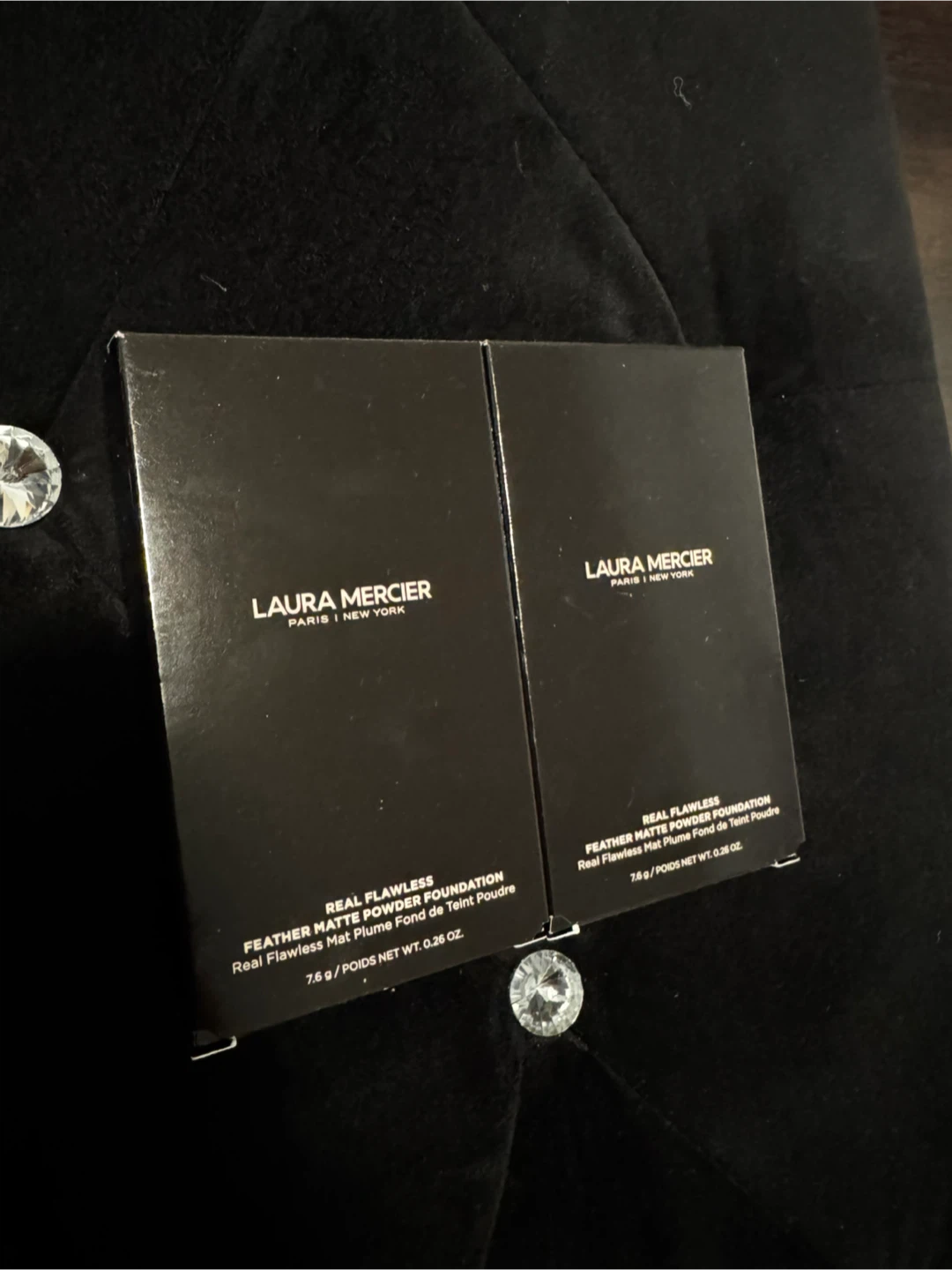 Laura Mercier Real Flawless Feather Matte Powder Foundation