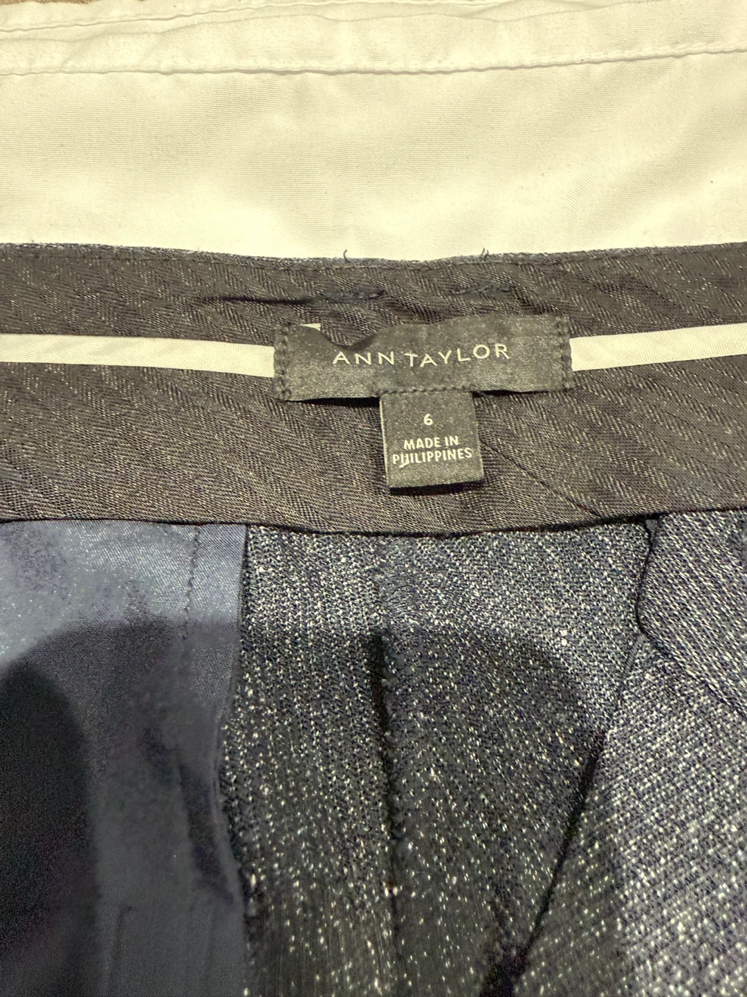 Ann Taylor Grey Wide Leg Trousers - Size 6 - photo 3