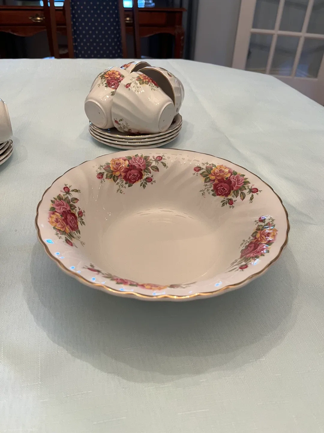 Myott Rose Garden Ironstone Dinnerware Set image indicator(6)
