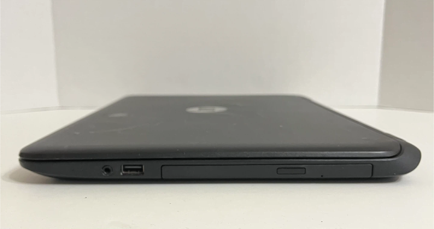 HP 15-f039wm Laptop - photo 4