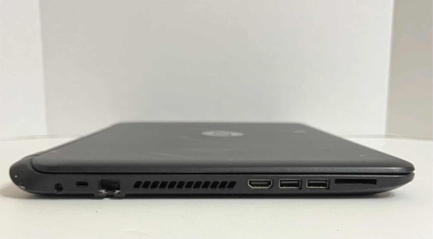 HP 15-f039wm Laptop - photo 3