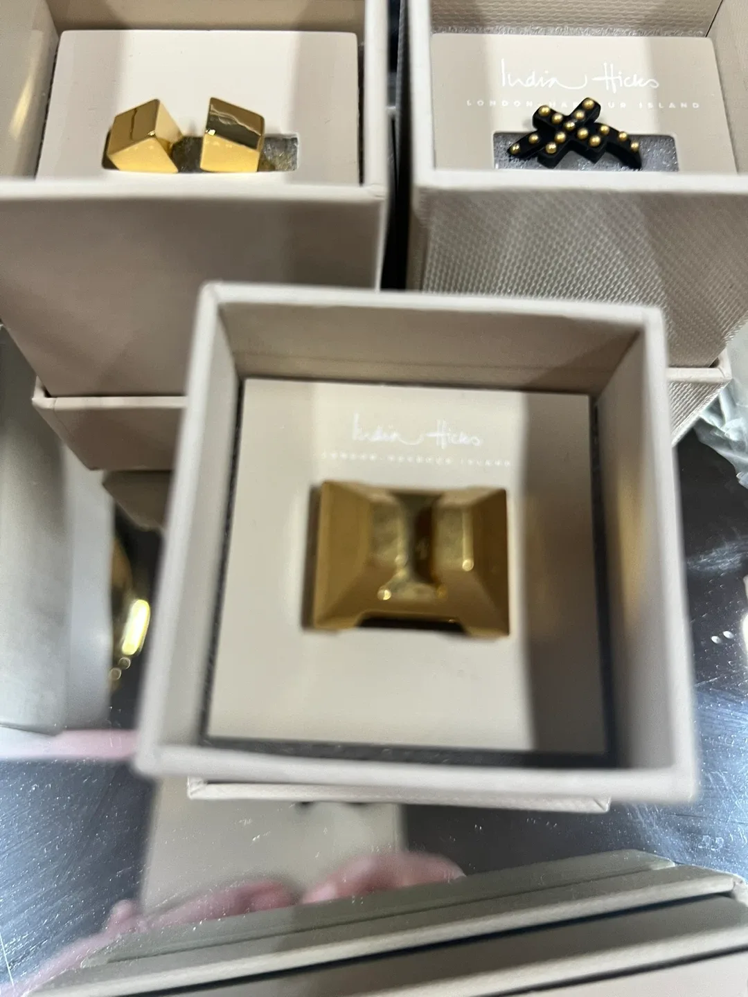 Christmas Gifts for Women image indicator(8)