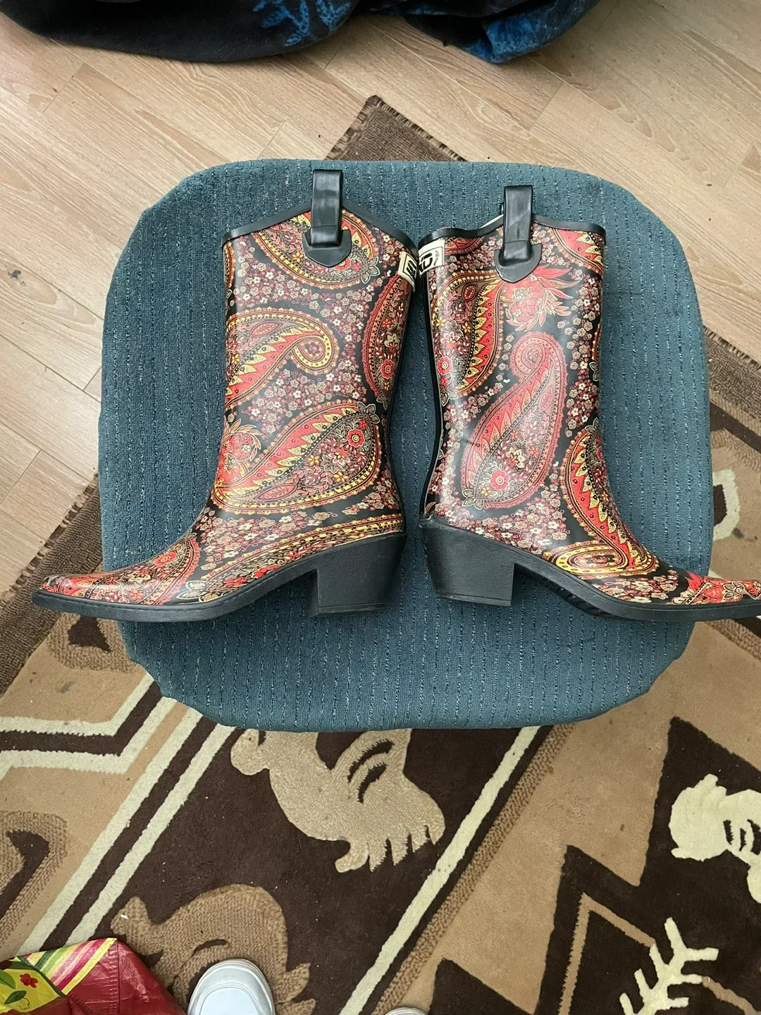Sloggers Waterproof Rain Boots, Paisley Pattern, Size 7 thumbnail