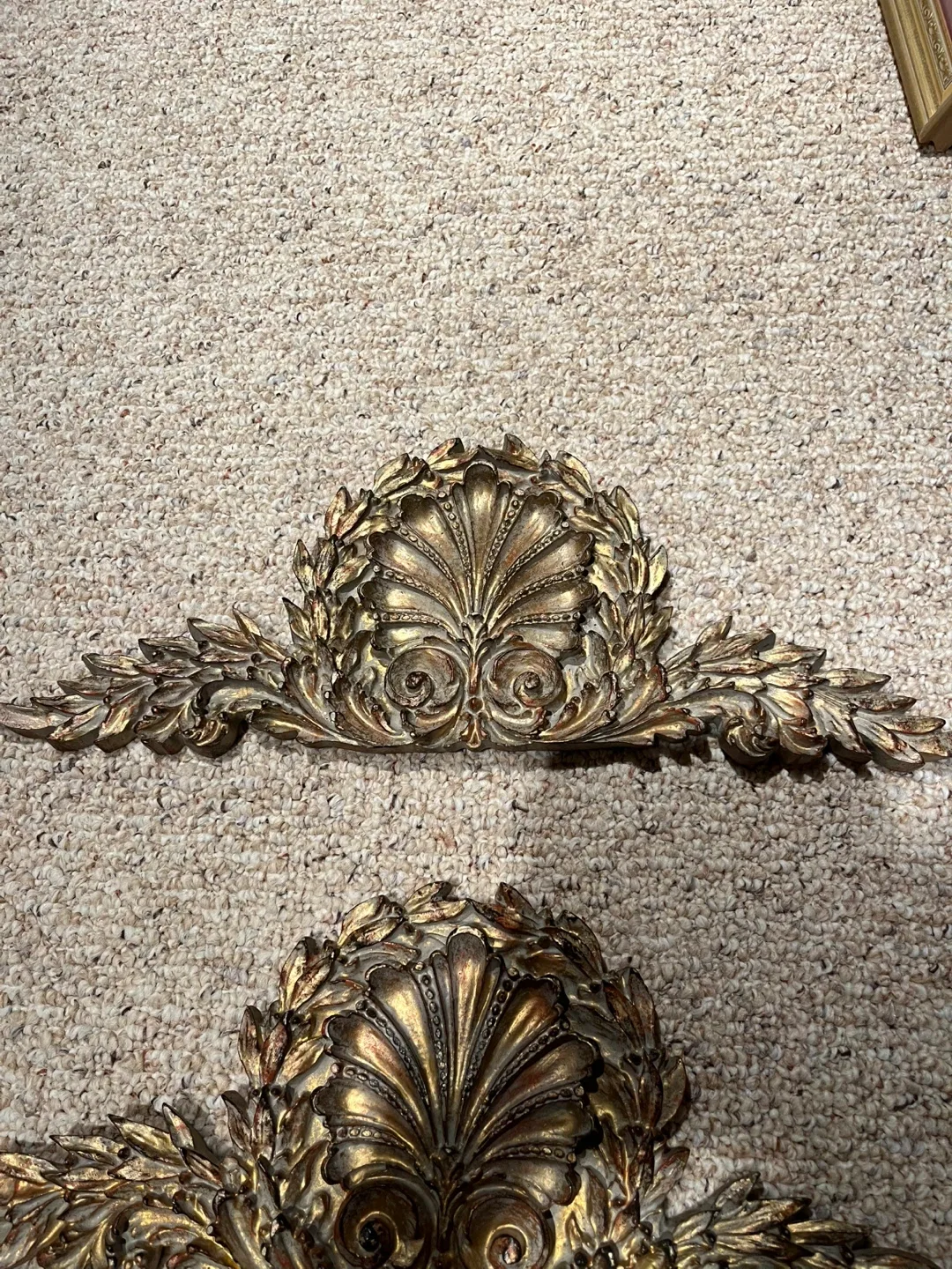 Vintage Gold Wall Decor Set image indicator(2)