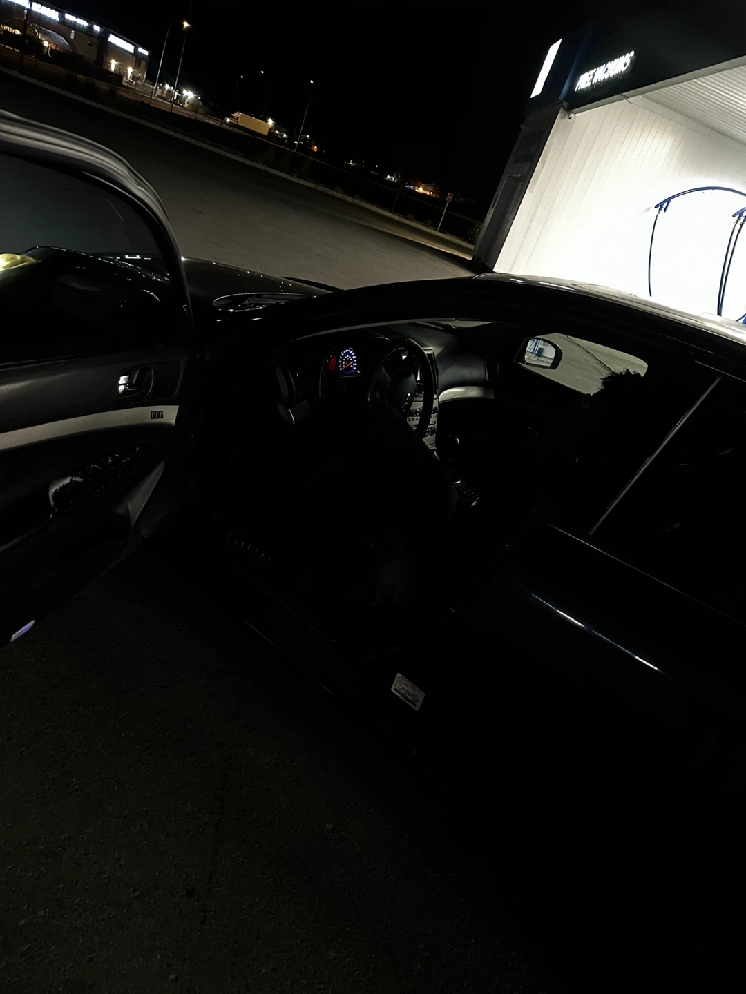 Infiniti G35x Sedan - photo 5