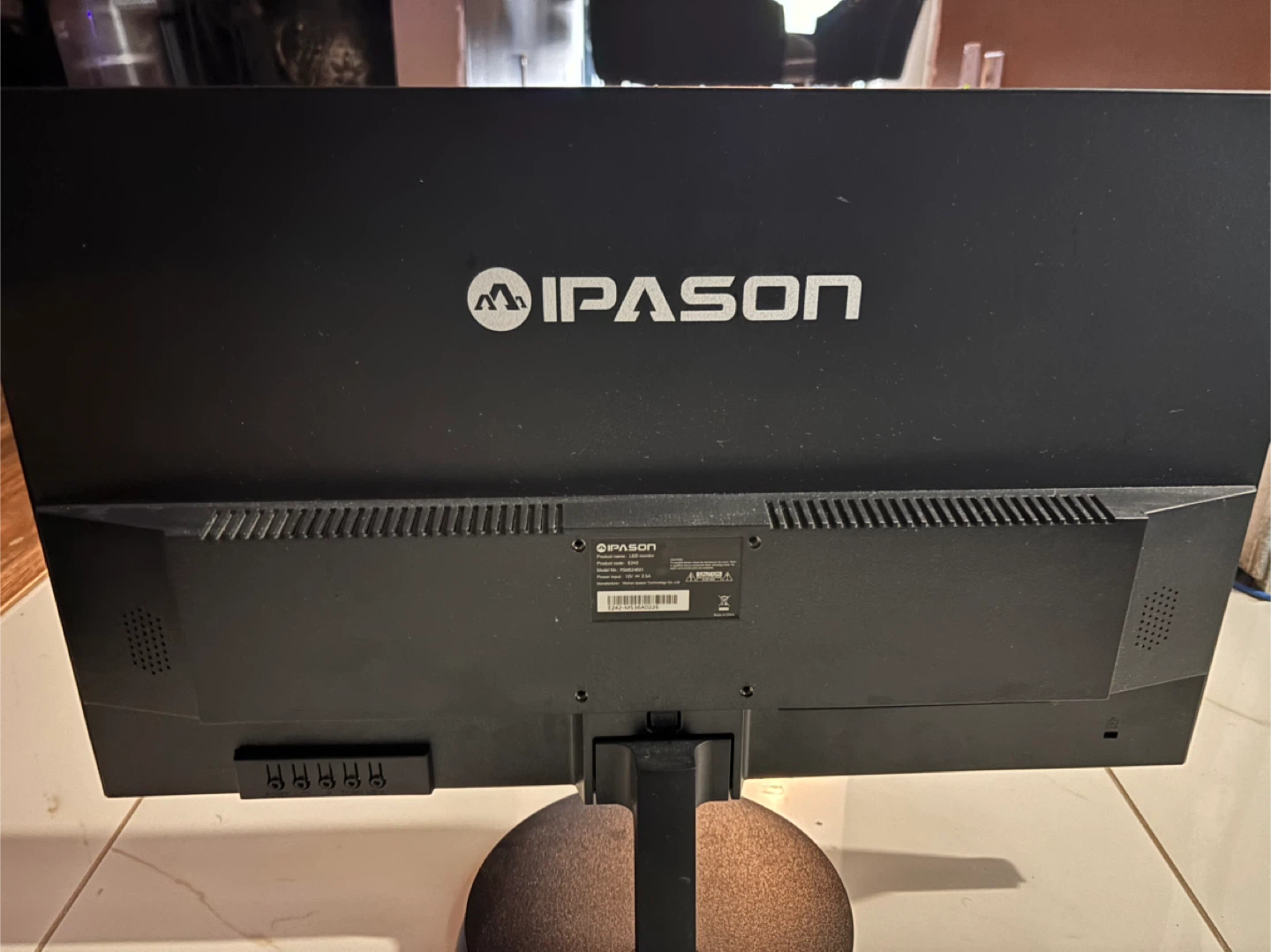 PC Monitor - photo 5