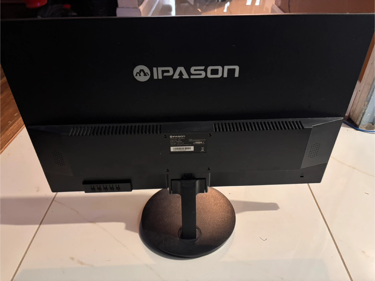 PC Monitor - photo 4