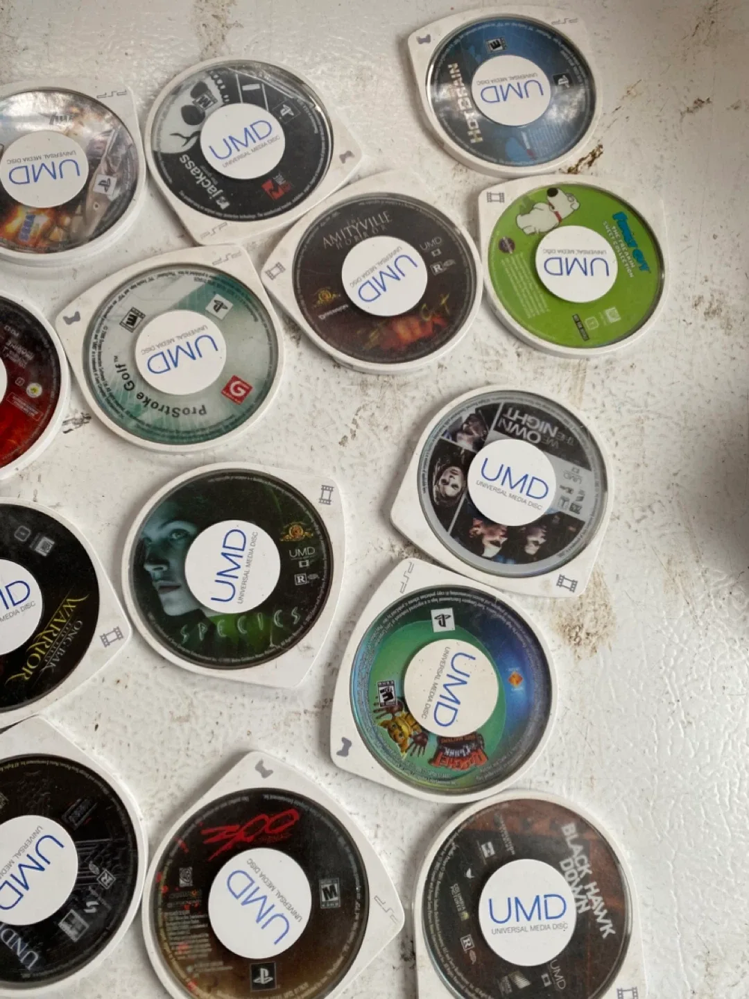 PSP UMD Movies Bundle 5each image indicator(2)