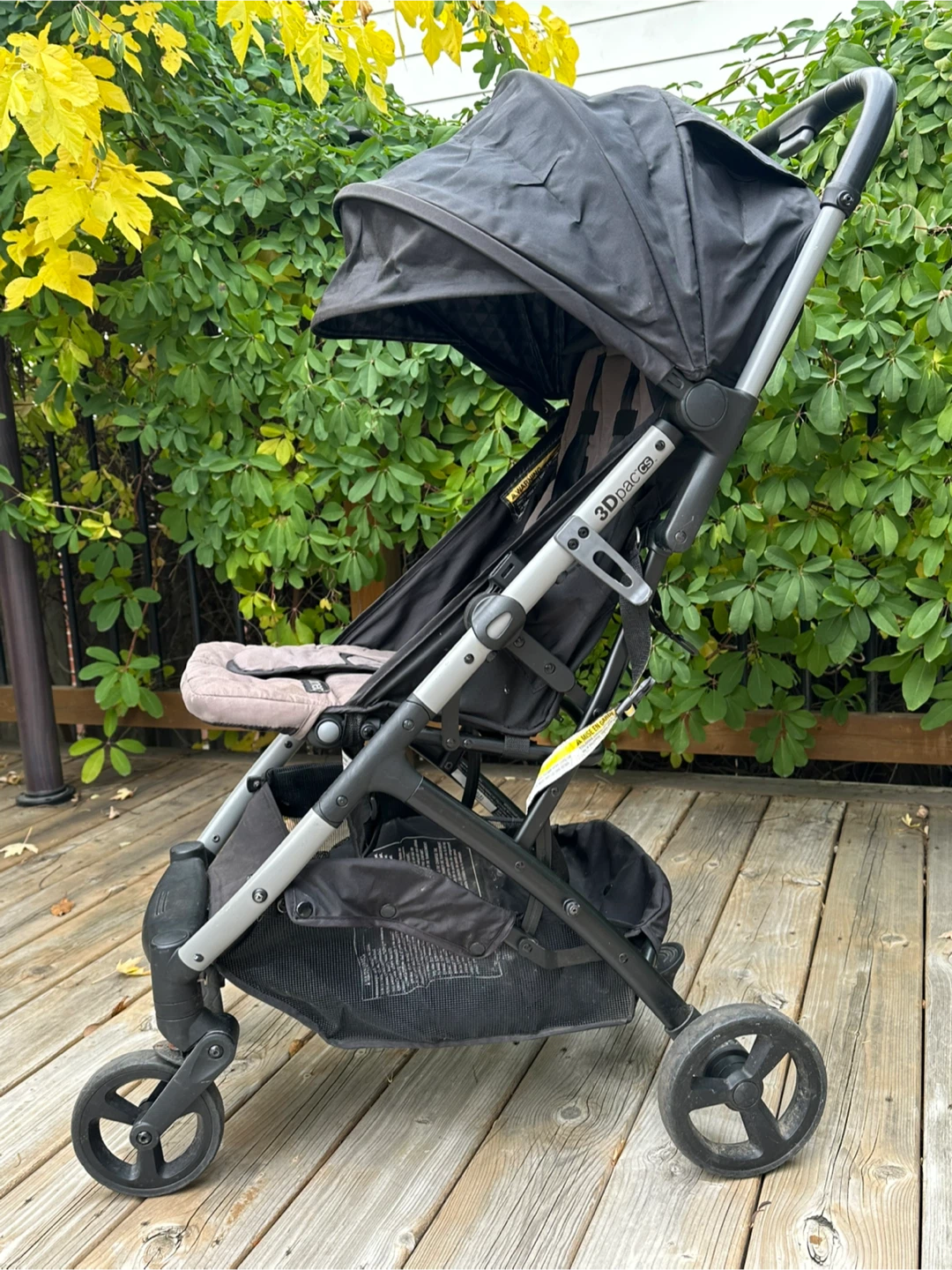 Infant 3Dpac CS Compact Fold Stroller