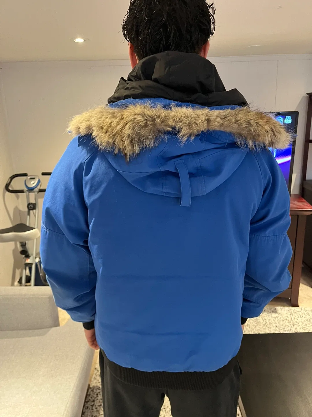 Canada Goose Bomber Jacket - Size S image indicator(2)