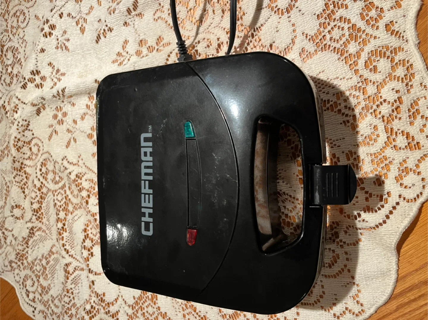 Chefman Sandwich Maker image indicator(2)