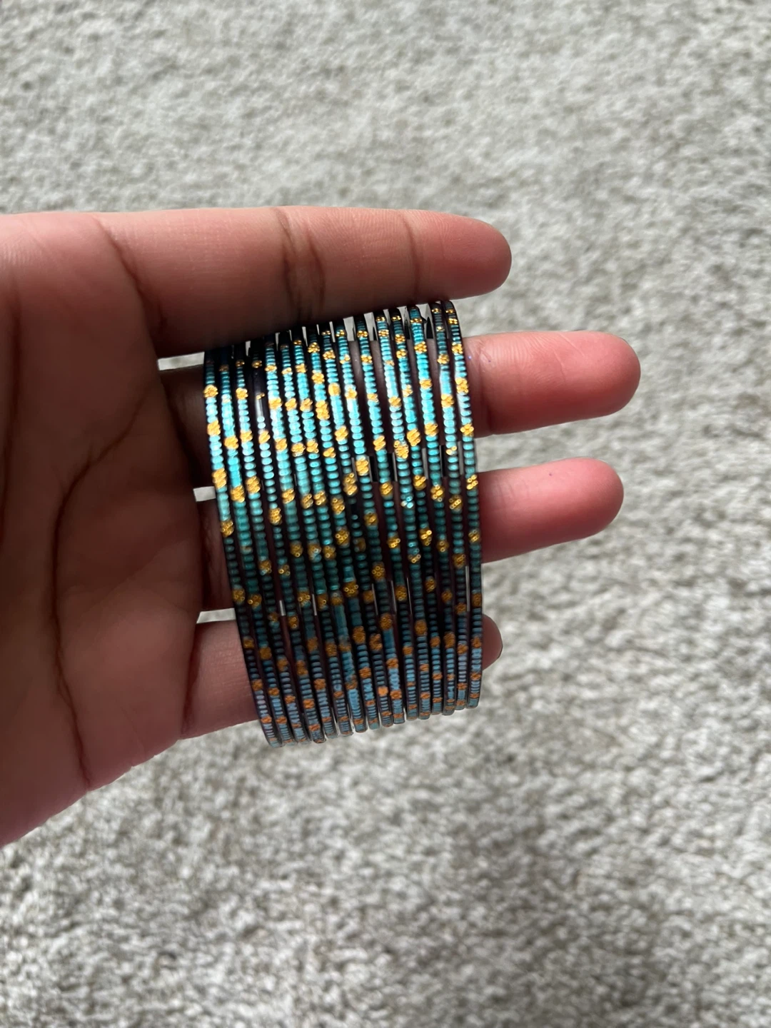 Free bangles (multiple sets) - photo 2
