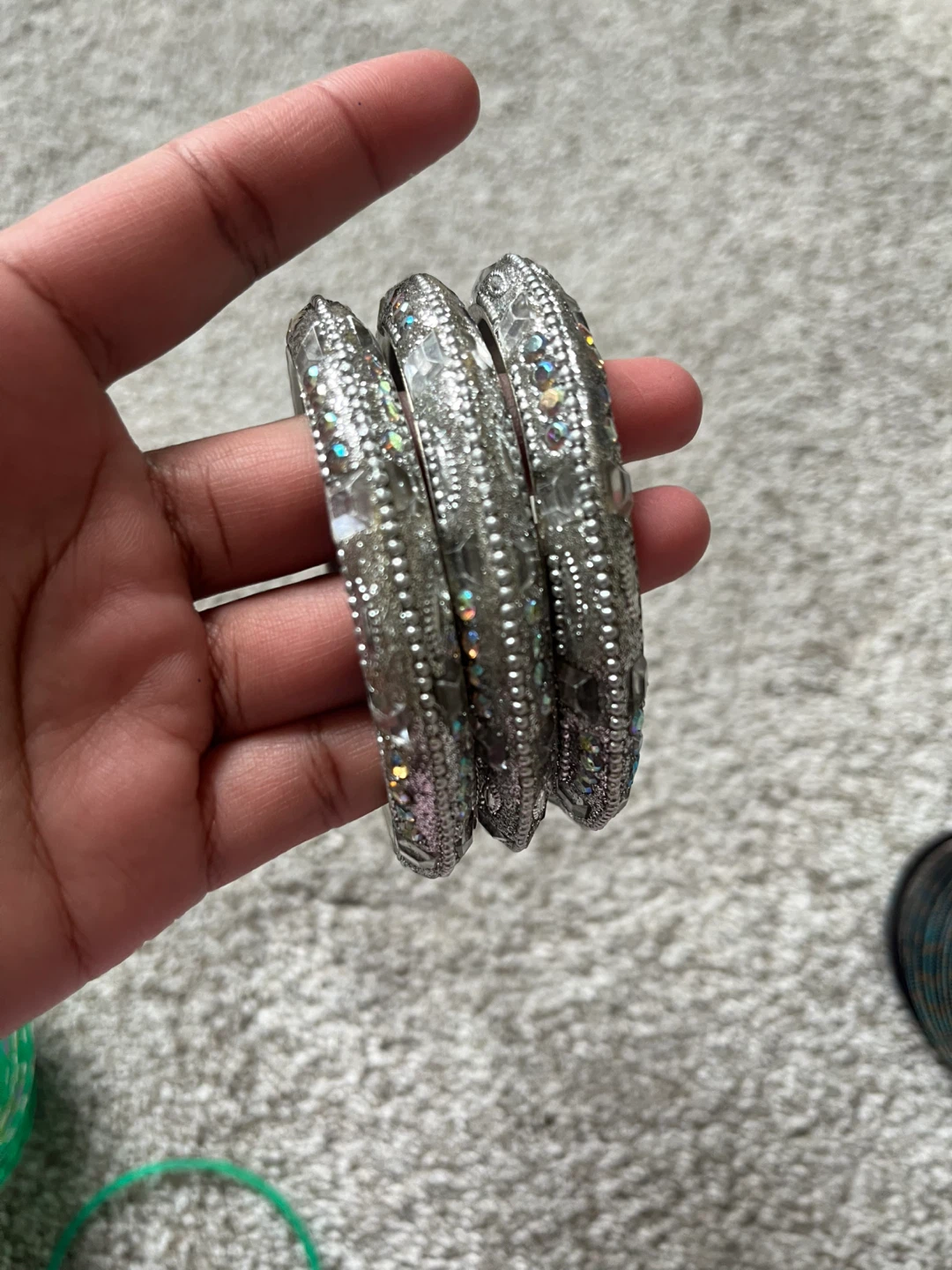 Free bangles (multiple sets) - photo 4