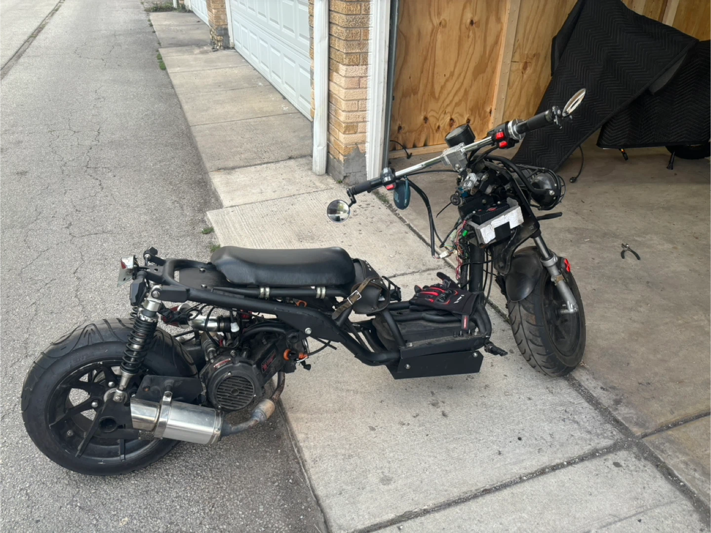 Ice Bear Maddog 150cc Scooter - photo 3