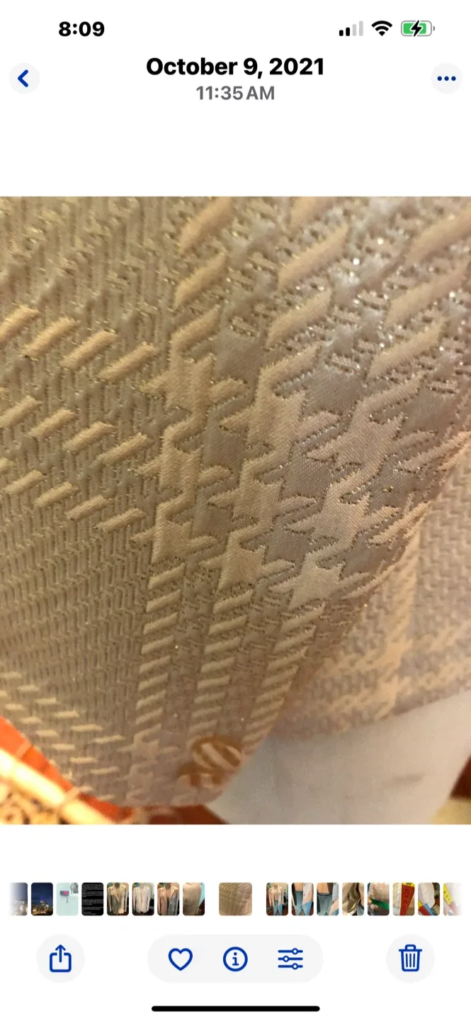 Patterned Blazer and Pants Set image indicator(2)