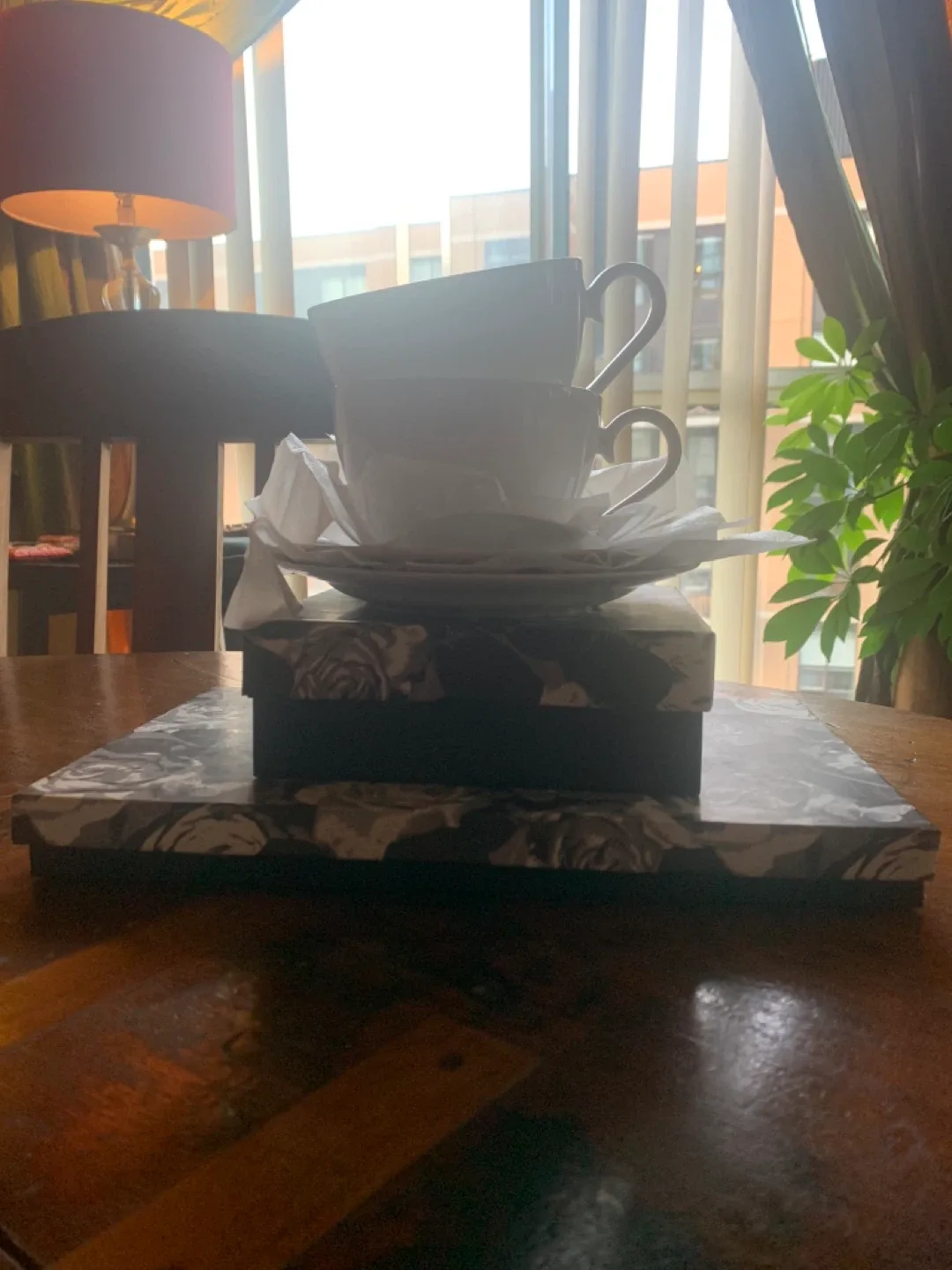 Lord & Taylor Glass Plates & Tea Set image indicator(8)