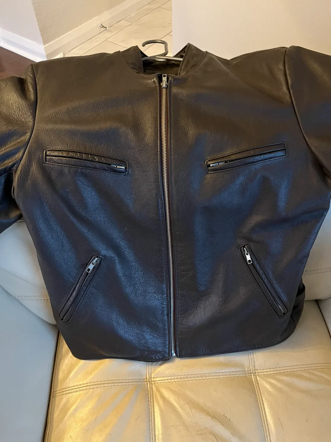 Brown Leather Jacket image indicator(4)