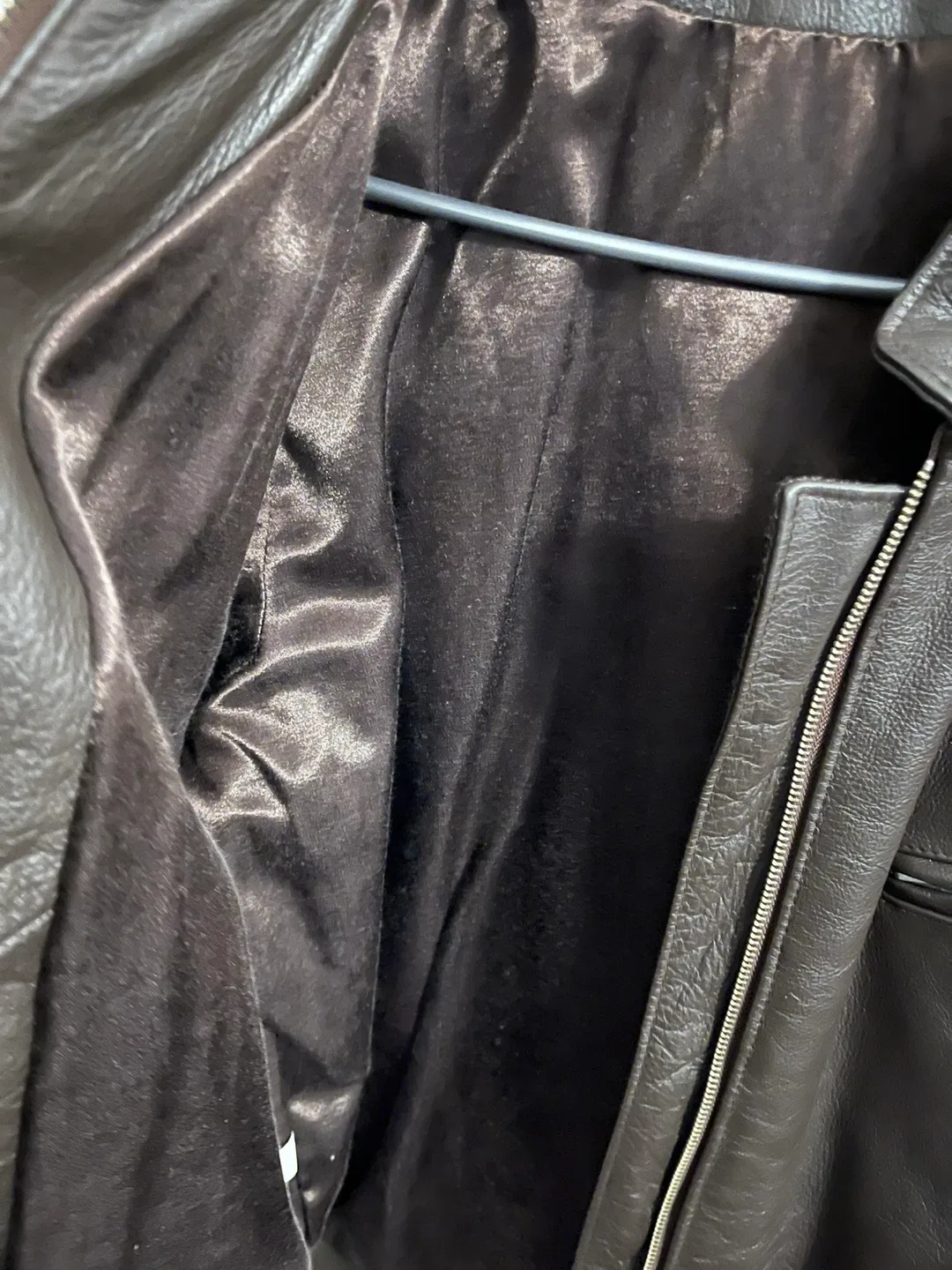 Brown Leather Jacket image indicator(3)
