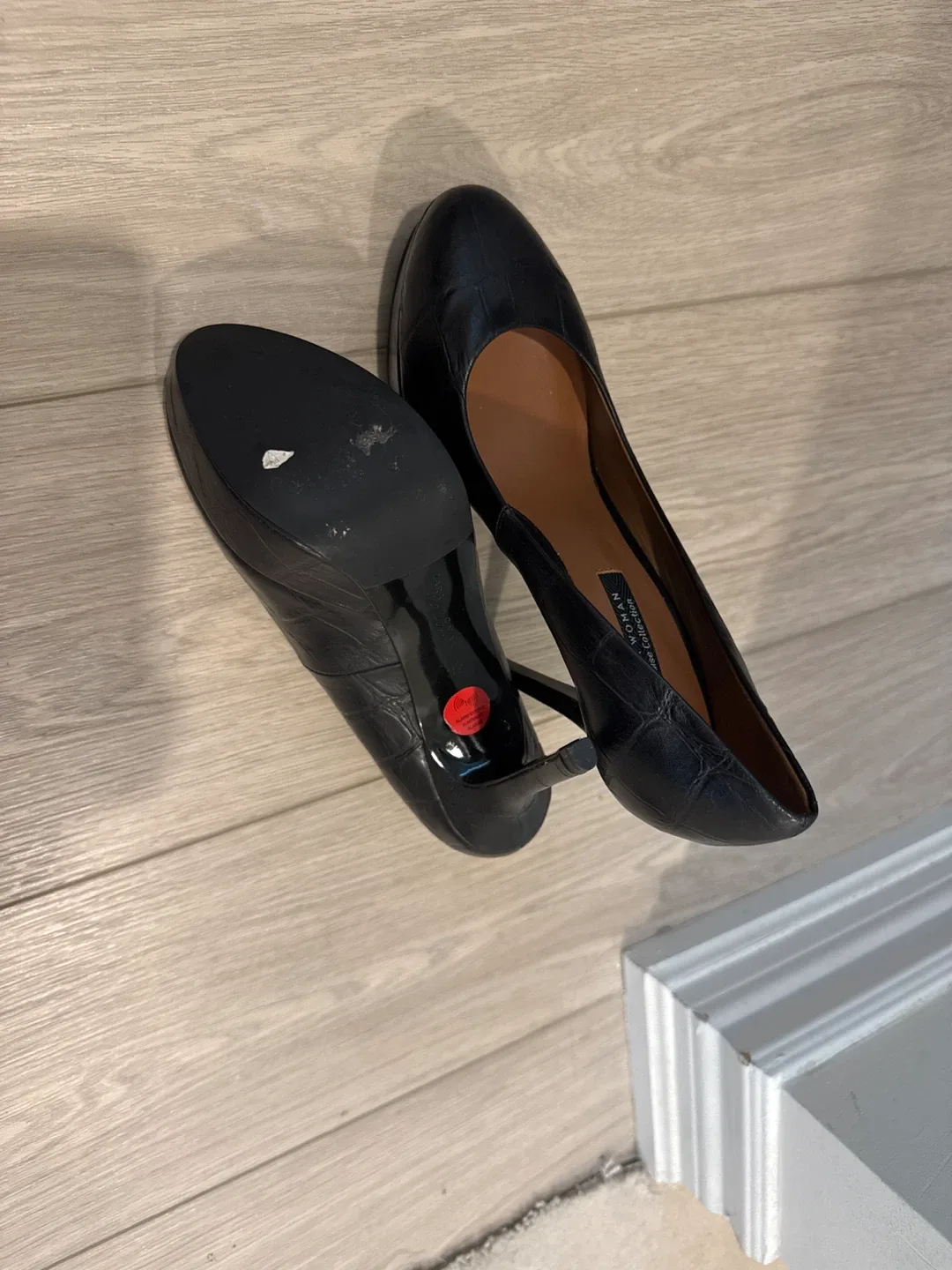 Zara Woman Black Heels - Size 7 image indicator(3)