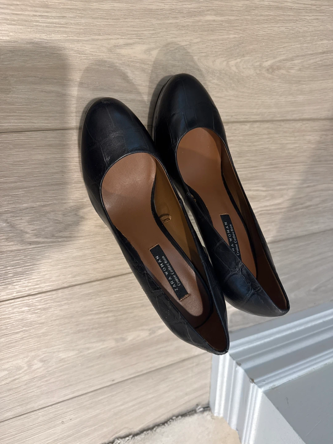 Zara Woman Black Heels - Size 7 - photo 2