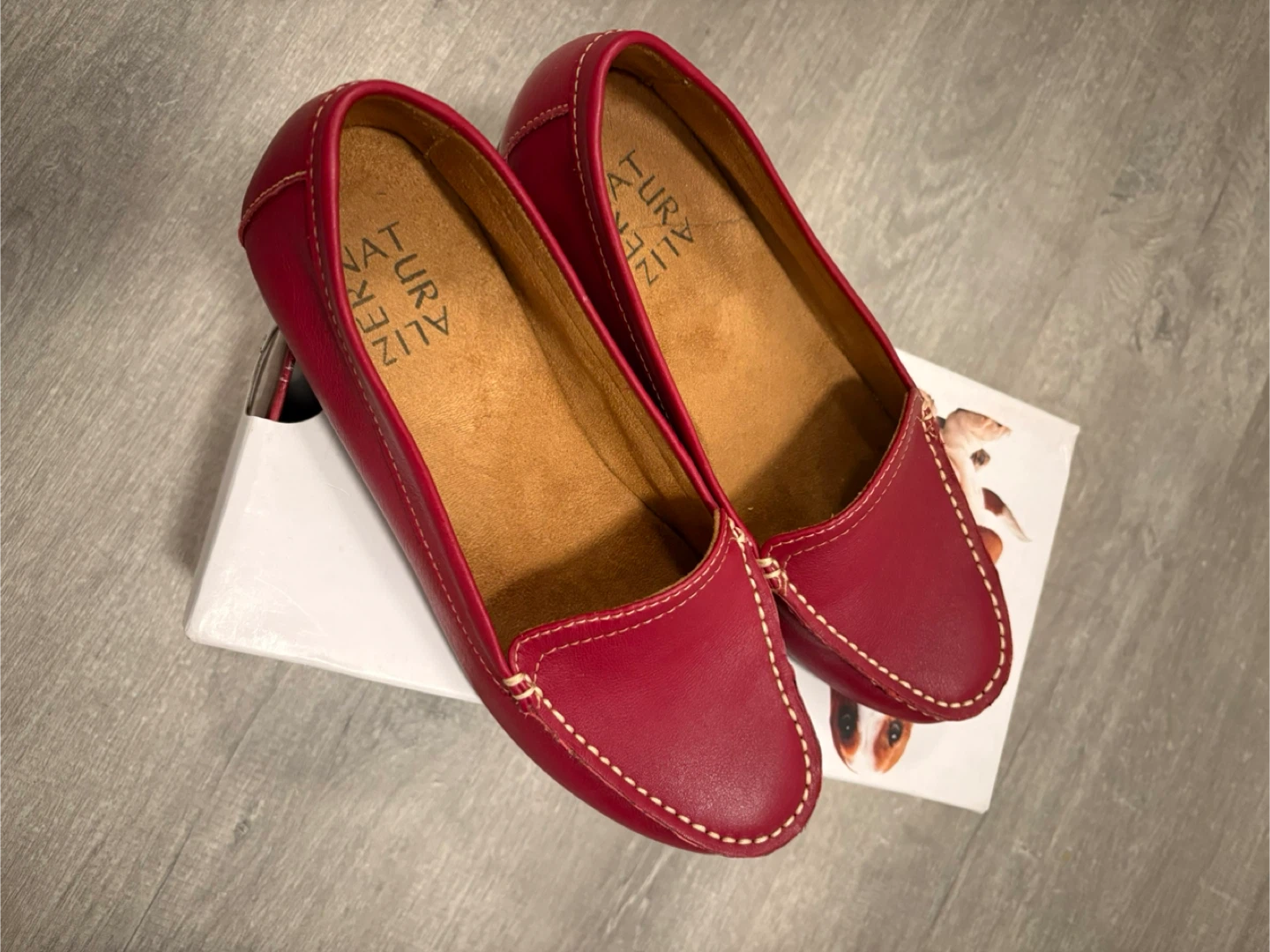 Naturalizer Red Leather Loafers Size 6.5 - photo 2