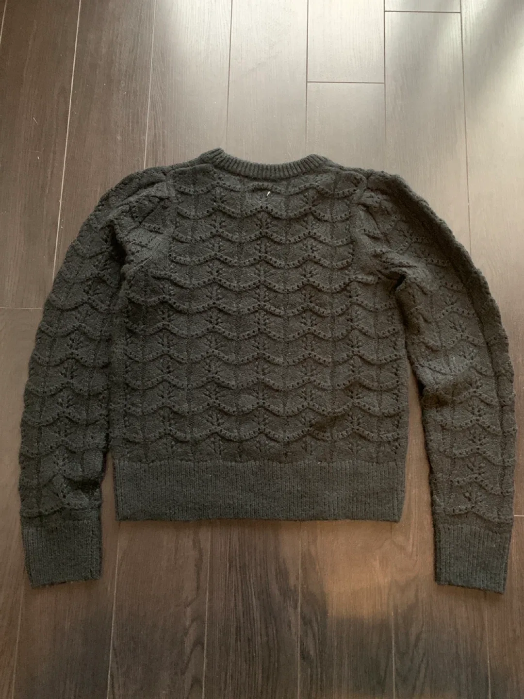 GAP XS Sweater image indicator(2)