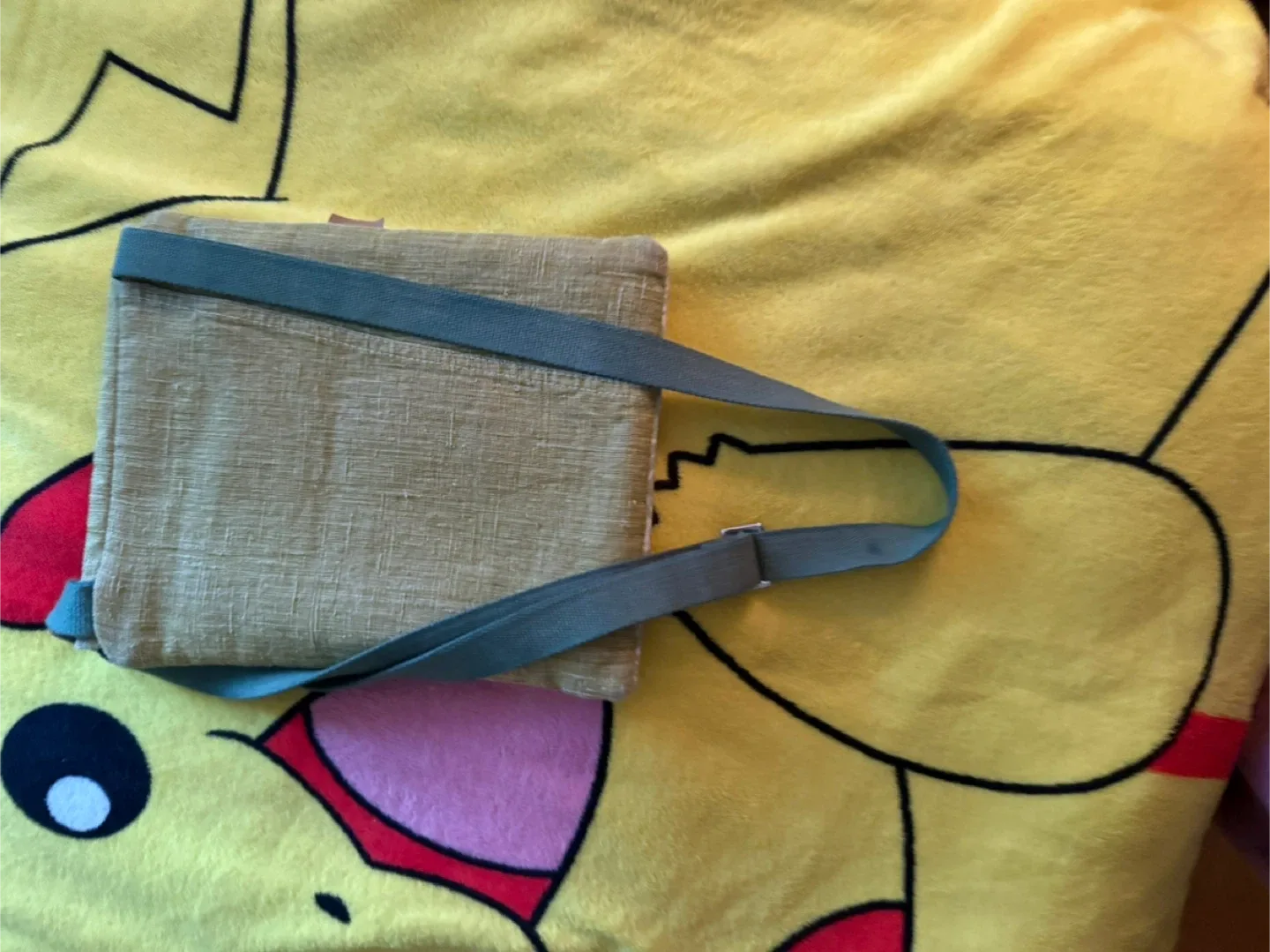 Handmade Green & Floral Crossbody Bag image indicator(2)