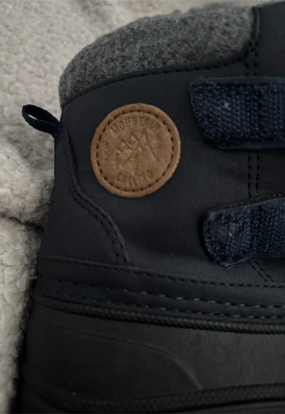 Joe Fresh Kids Winter Boots - Size 7 image indicator(5)