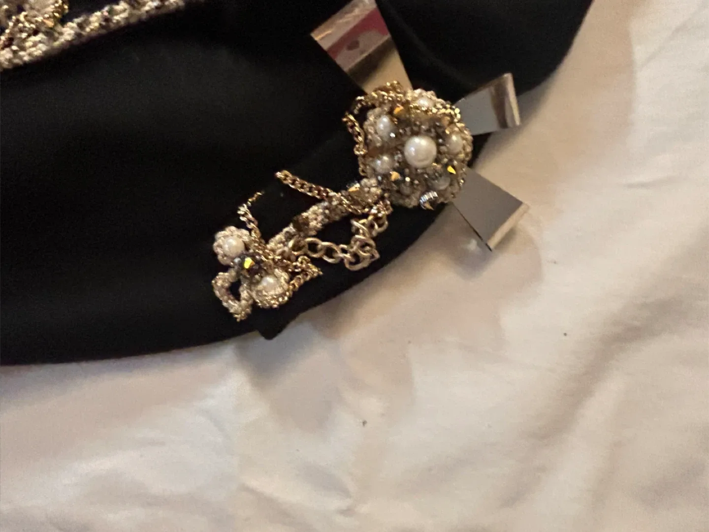 Chanel Embellished Jacket Size 36 image indicator(6)