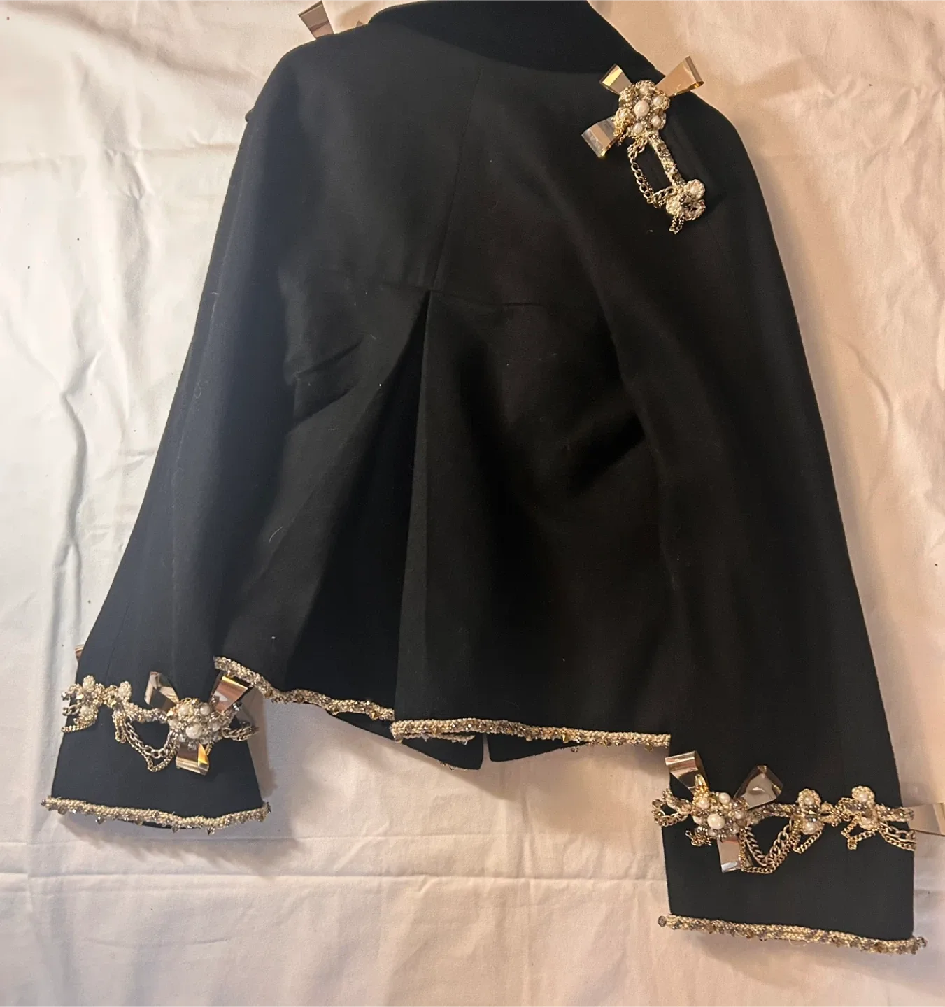 Chanel Embellished Jacket Size 36 image indicator(3)