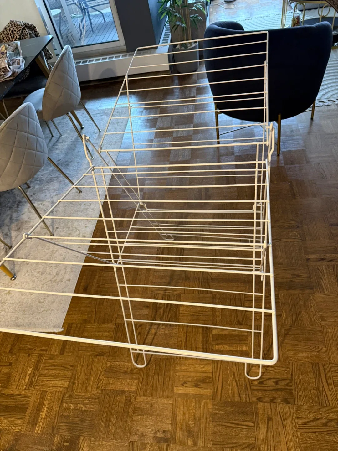 White Metal Clothes Drying Rack