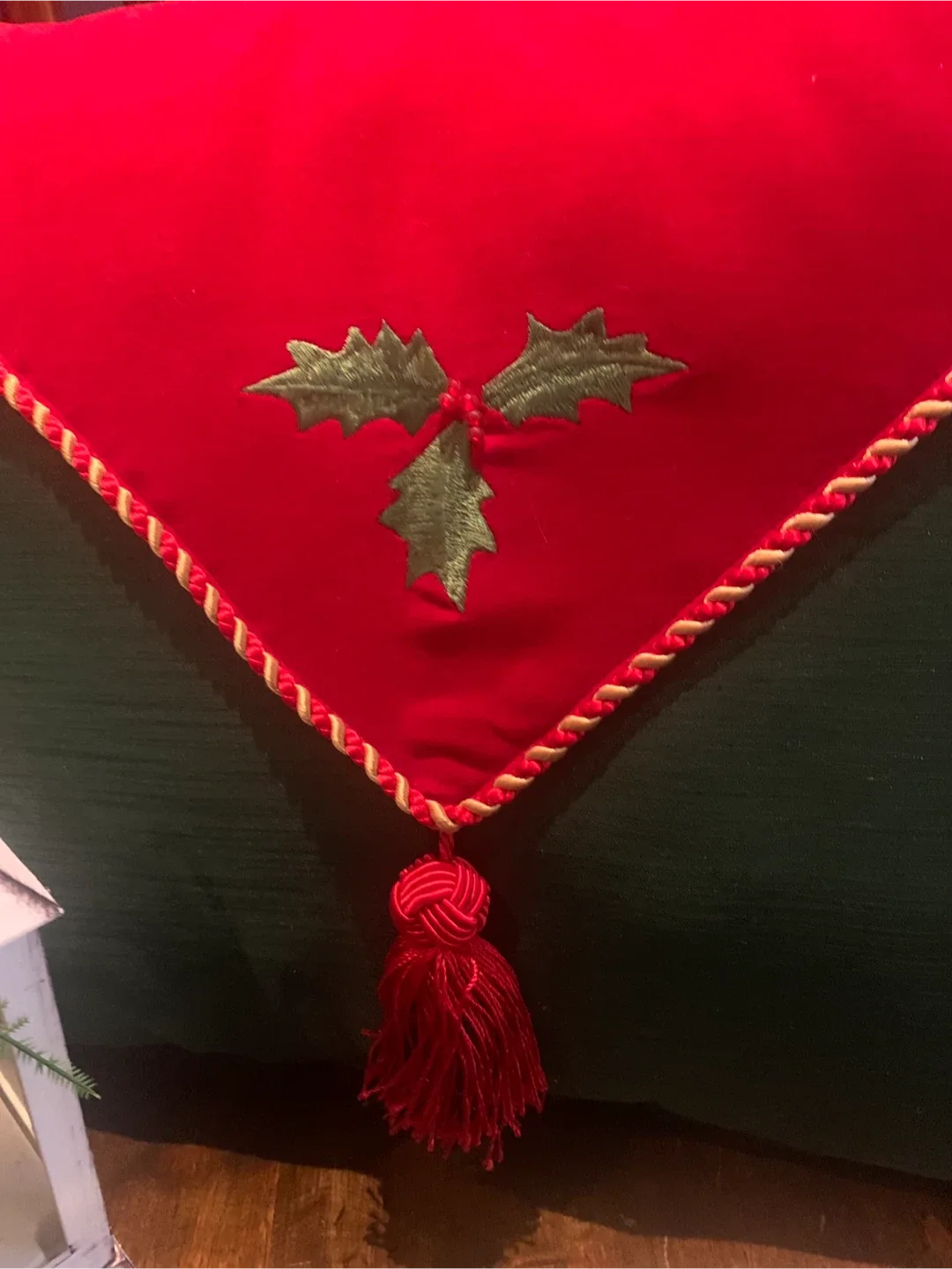 Christmas Decorative Pillow - Red & Green image indicator(8)