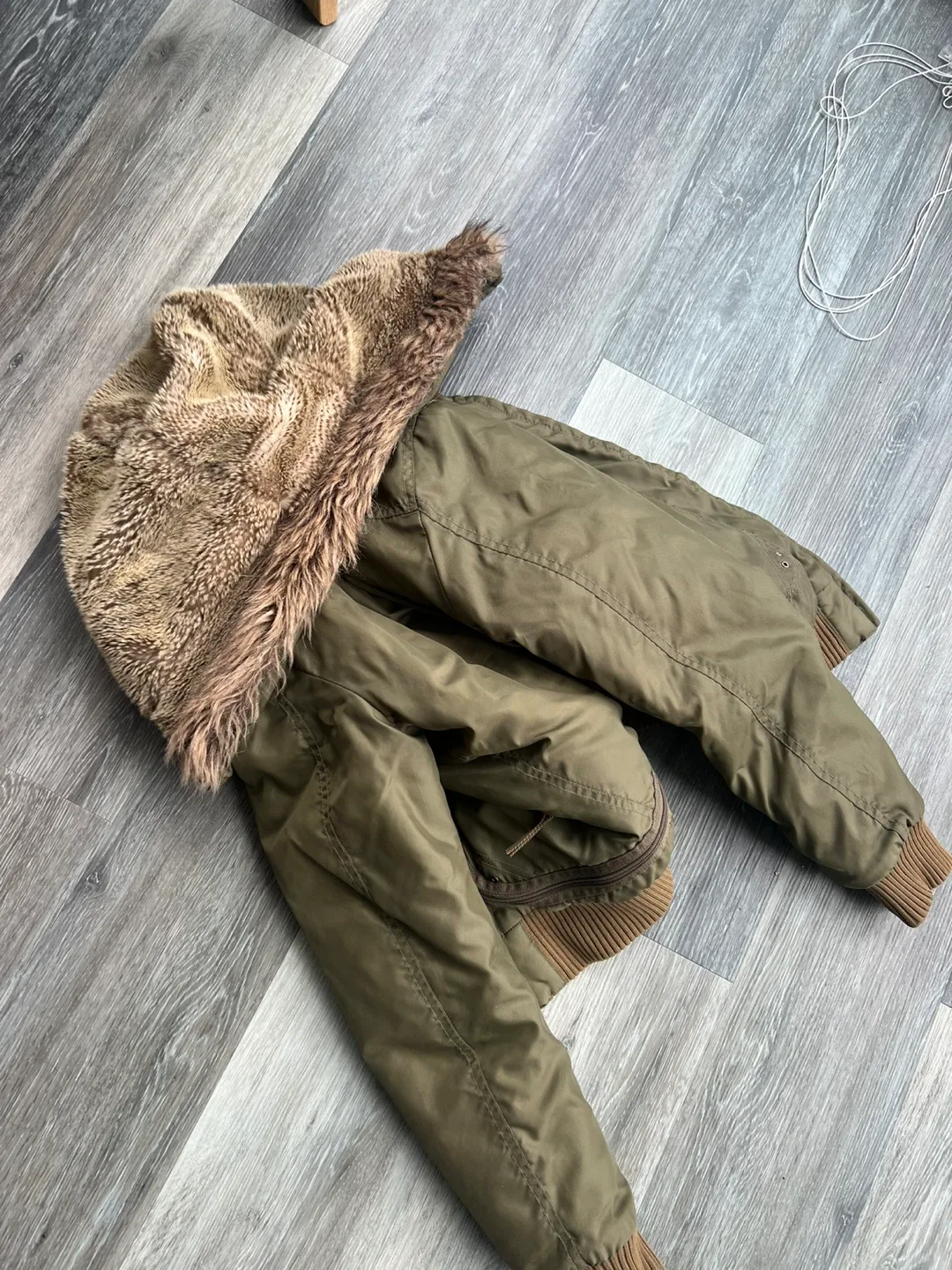 Zara RCF Ski Jacket - Size M image indicator(3)