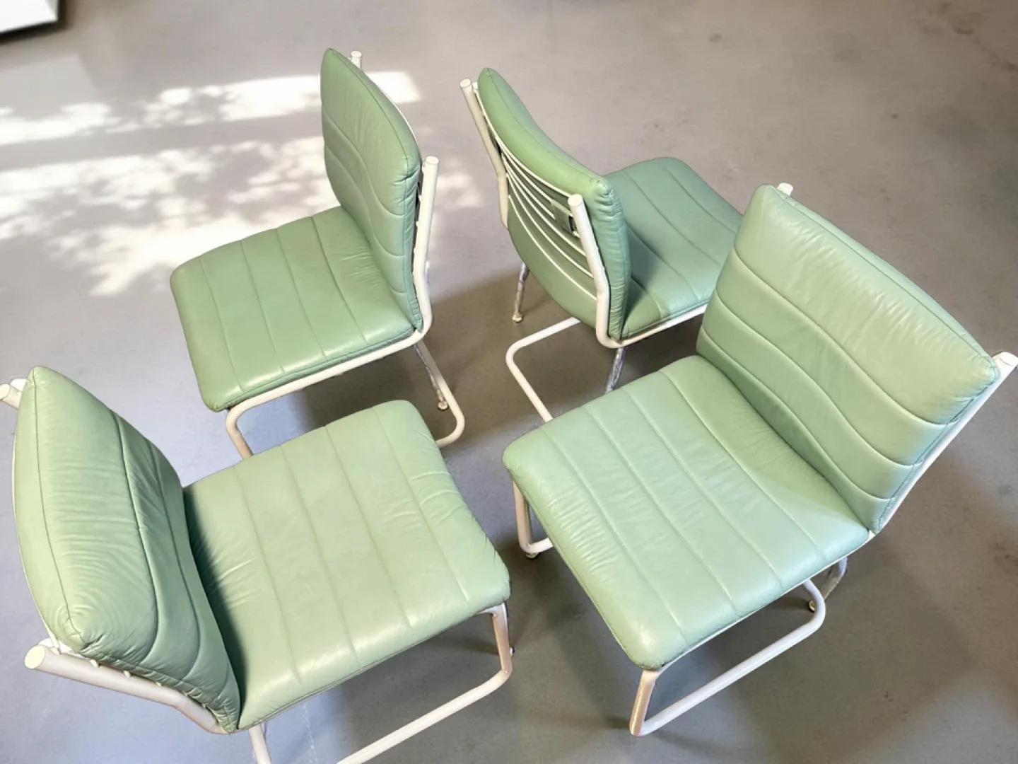 4 Art Deco 80s Dining Chairs image indicator(2)
