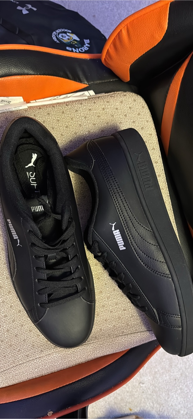 Puma Sneakers Size 11 - photo 2
